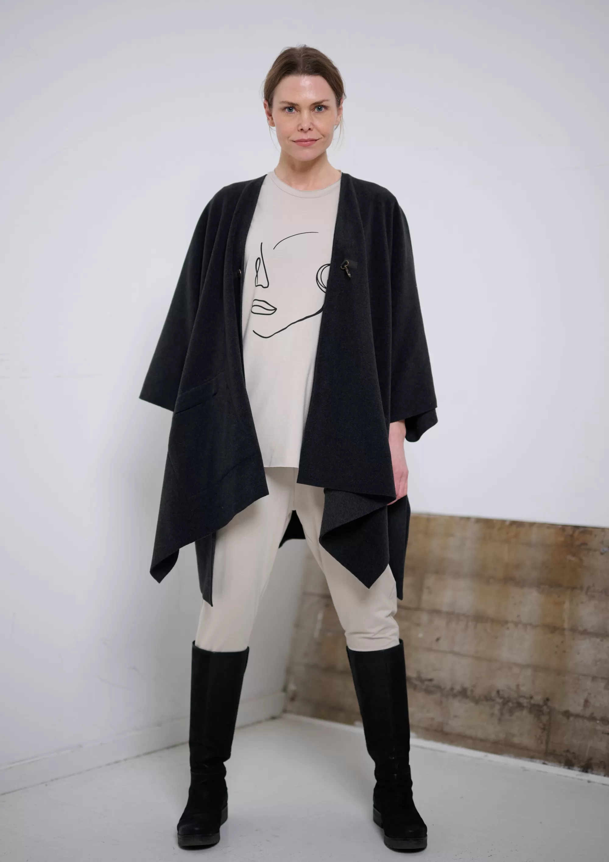 Henriette Steffensen Copenhagen CAPE | 4120 SOFT BLACK New