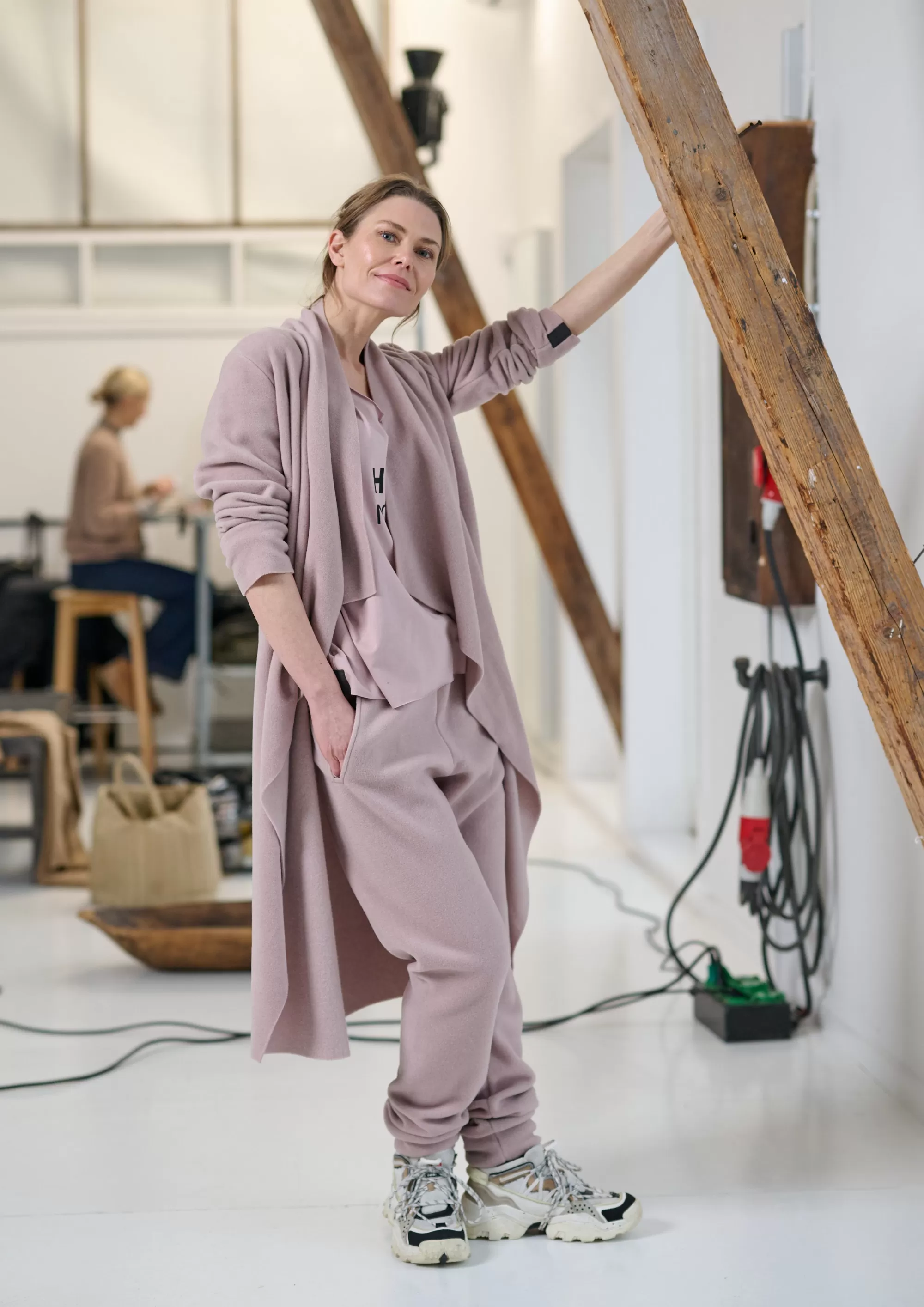 Henriette Steffensen Copenhagen LANGE CARDIGAN M/ WASSERFALL | 7131 NUDE Outlet