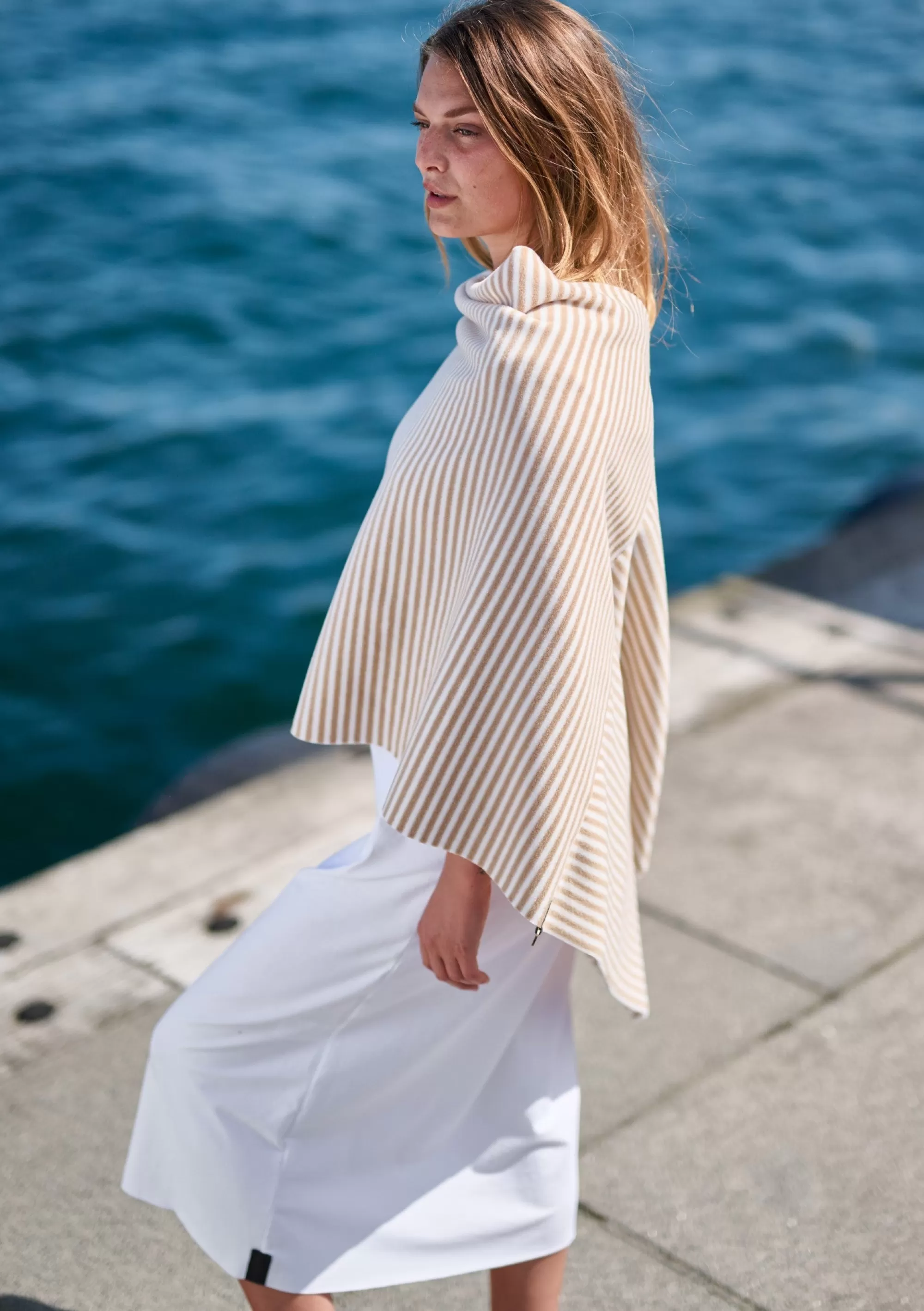 Henriette Steffensen Copenhagen PONCHO | 4026 STRIPES C&O Online